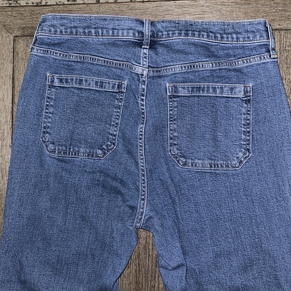 Gap ‘70s Flare High Rise jeans - Picture 8 of 13